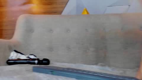 lily_waist online show from 02/11/25, 09:09