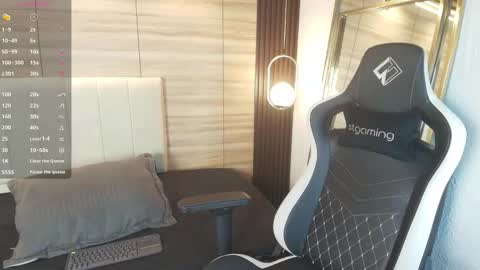 lily_waist online show from 02/10/26, 11:14