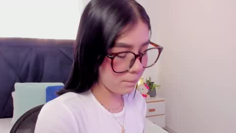 LilyWoodz online show from 02/08/26, 02:53