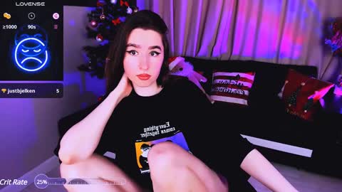 Snapshot of lily_xbaby chatting on 12/30/24, 05:02 LILY online show from 12/30/24, 05:02