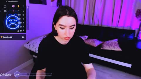 Snapshot of lily_xbaby chatting on 01/11/25, 04:14 LILY online show from 01/11/25, 04:14