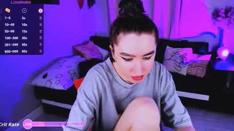 Snapshot of lily_xbaby chatting on 10/19/25, 10:49 LILY online show from 10/19/25, 10:49