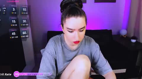 Snapshot of lily_xbaby chatting on 06/25/26, 02:43 LILY online show from 06/25/26, 02:43