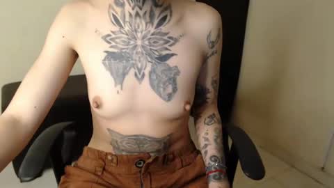 Lily online show from 01/08/25, 02:14