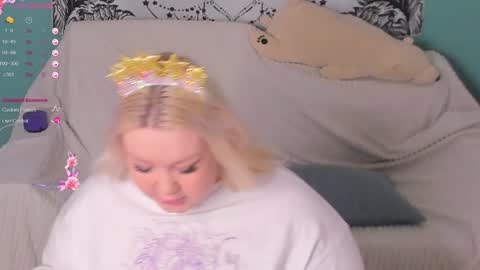 Lily online show from 12/30/24, 07:21