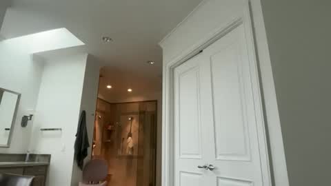 Snapshot of lilybrown07 chatting on 02/08/26, 06:22 lilybrown07 online show from 02/08/26, 06:22