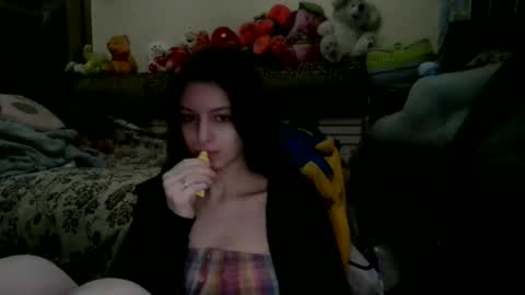 lilycandy_ online show from 12/15/24, 11:23