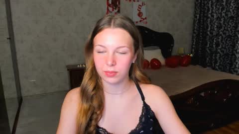 lilyeblake online show from 02/16/26, 11:50