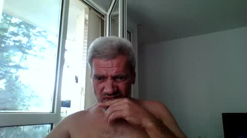 Snapshot of lilylovelyman50 chatting on 08/09/26, 06:13 lilylovelyman50 online show from 08/09/26, 06:13