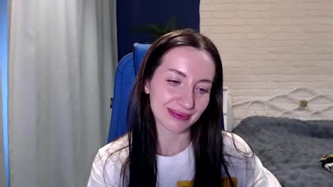 Lily online show from 05/12/26, 08:55