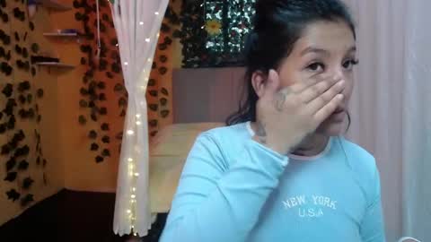 lilymoon_018 online show from 06/01/26, 01:24