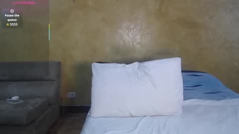 Lily Queen online show from 02/16/26, 07:32