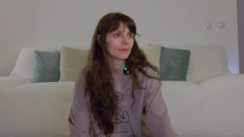 Lily online show from 02/07/26, 08:12
