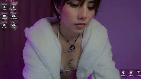 lily help me to collect more cosplay online show from 03/12/26, 04:18