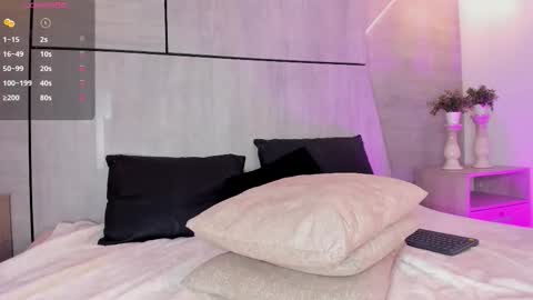   online show from 03/25/26, 08:04