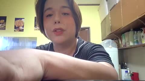 Snapshot of lilysette chatting on 05/11/26, 09:37 lilysette online show from 05/11/26, 09:37