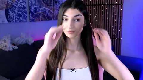 Lily online show from 01/07/26, 05:04