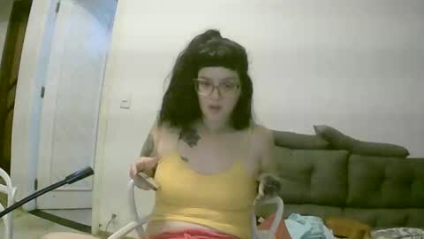 Snapshot of lilyswear chatting on 03/05/25, 02:36 lilyswear online show from 03/05/25, 02:36