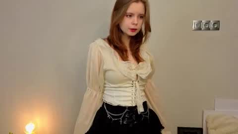 Julie online show from 02/07/26, 04:33