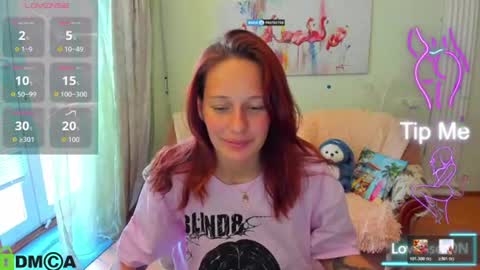 Snapshot of lilyviolet7 chatting on 07/07/26, 07:34 Hi Im Lily online show from 07/07/26, 07:34