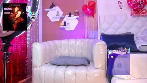 Lilly online show from 02/13/25, 12:00