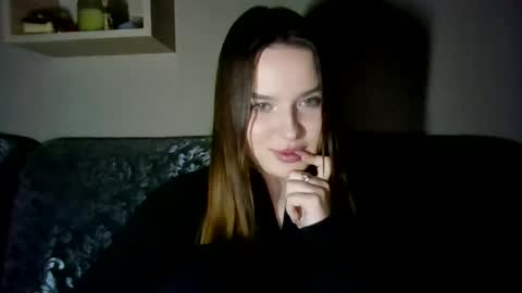 LilyyGray online show from 10/24/25, 02:35