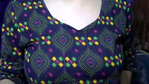 limaakter246618 online show from 01/19/26, 04:38