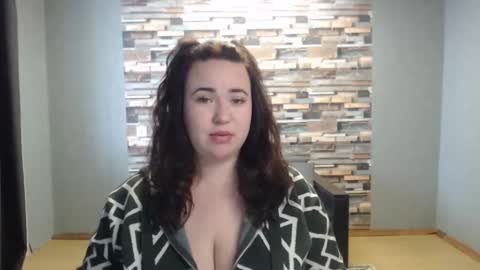 busty princess online show from 11/10/25, 06:34