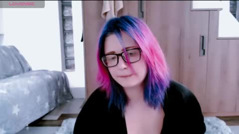 Lina2D tyan online show from 05/28/26, 08:33