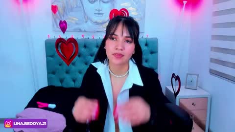  Lina Bedoya  online show from 02/12/25, 05:58