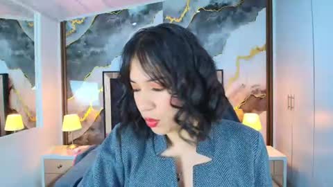 Snapshot of lina_bedoya chatting on 07/04/26, 12:00 Lina Bedoya online show from 07/04/26, 12:00