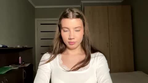 Snapshot of lina_bliss chatting on 07/21/26, 04:42 Lina online show from 07/21/26, 04:42