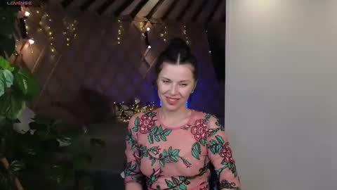 Snapshot of lina_flore chatting on 06/25/26, 08:57 lina_flore online show from 06/25/26, 08:57