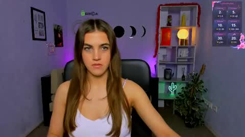 lina_fox12 online show from 03/24/26, 01:49