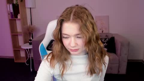 Lina online show from 03/11/25, 03:37