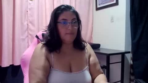 Snapshot of lina_maria99 chatting on 08/03/26, 09:04 Lina Mara99 online show from 08/03/26, 09:04
