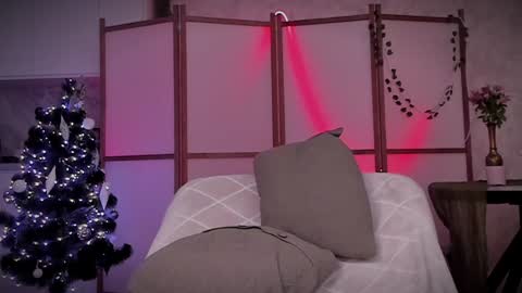 Lina -  online show from 12/16/24, 08:41