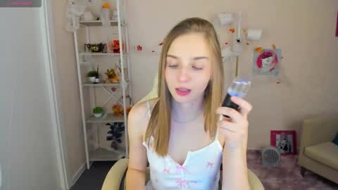 LINA online show from 10/26/25, 09:04