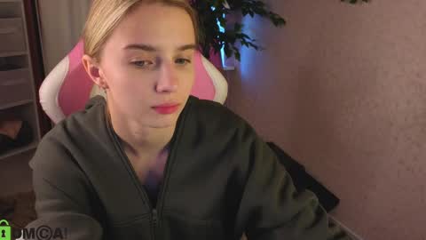 LINA online show from 04/09/26, 01:16