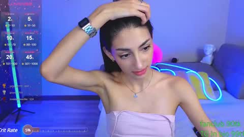 Lina Robbins  online show from 03/06/25, 04:08