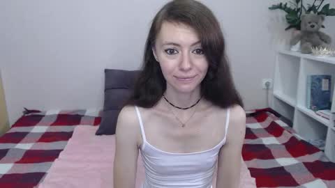 Snapshot of lina_rouge_ chatting on 09/17/25, 03:52 Lina Rouge online show from 09/17/25, 03:52