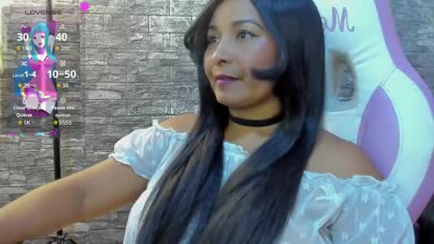 LINA SANCHEZ online show from 03/31/26, 09:04