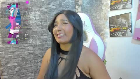 LINA SANCHEZ online show from 04/11/26, 08:24