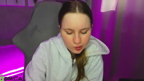 Lina online show from 03/21/26, 08:19