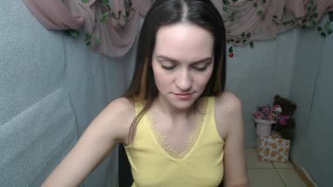 Snapshot of lina_star_s chatting on 01/08/25, 09:32 Lina online show from 01/08/25, 09:32