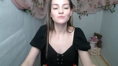 Snapshot of lina_star_s chatting on 01/18/25, 09:56 Lina online show from 01/18/25, 09:56