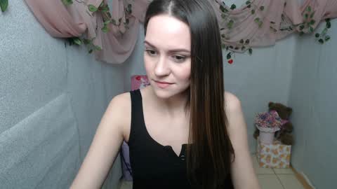 Snapshot of lina_star_s chatting on 01/22/25, 06:42 Lina online show from 01/22/25, 06:42