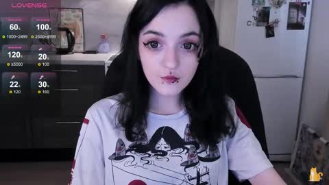 Lina 3  1715622743 online show from 03/03/26, 08:42