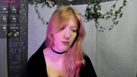 Snapshot of lina_vi chatting on 04/09/26, 08:36 Lina online show from 04/09/26, 08:36
