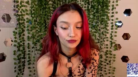Snapshot of linaage chatting on 03/28/26, 06:07 Lina online show from 03/28/26, 06:07